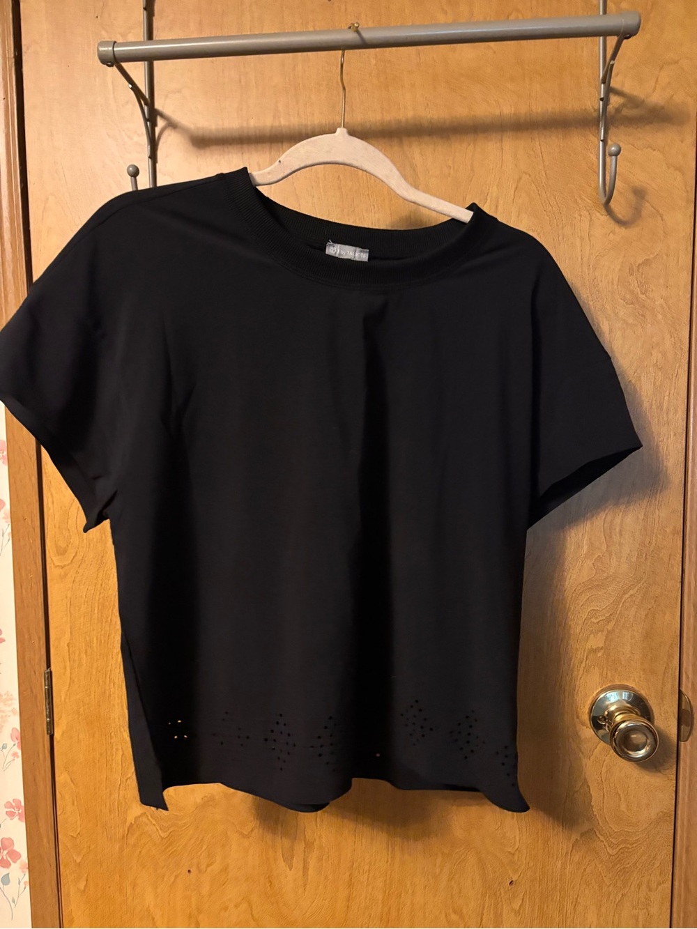 Talbots Black Short-Sleeve Crewneck Top